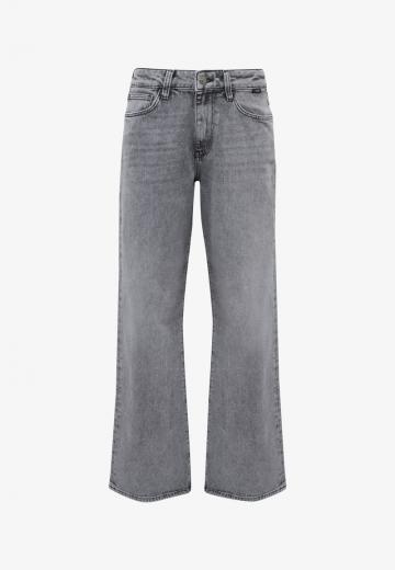 Свободные джинсы