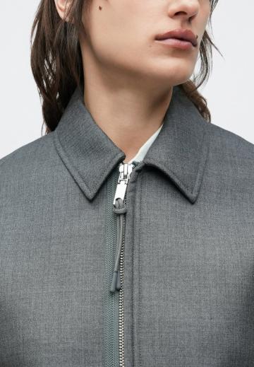 Короткая куртка