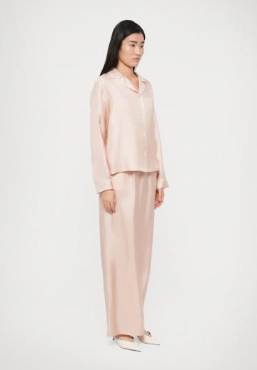 Шелковая блузка