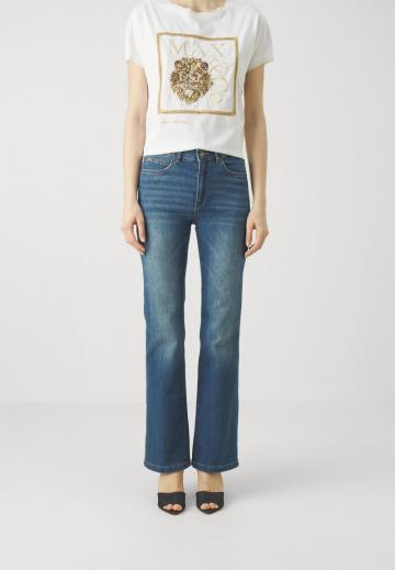 Клешеные брюки