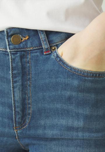 Клешеные брюки