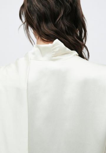 Шелковая блузка