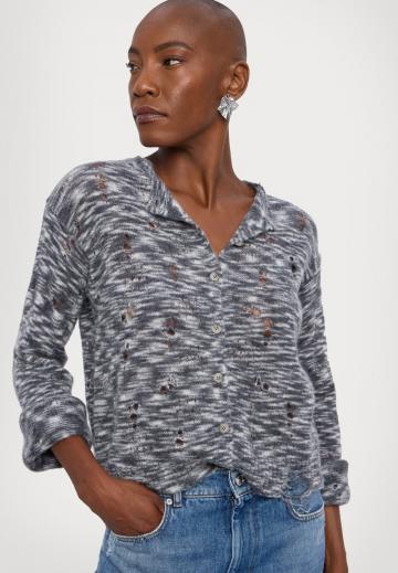 Вязаный жилет