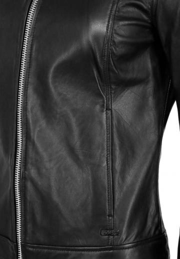 Короткая куртка