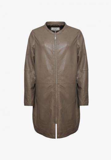 Кожаное пальто