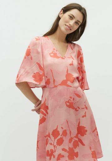 Короткое платье