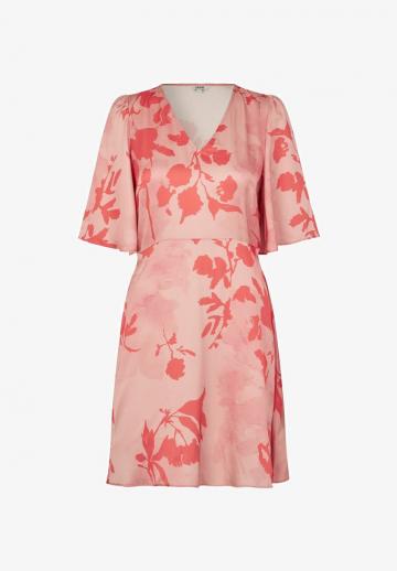 Короткое платье