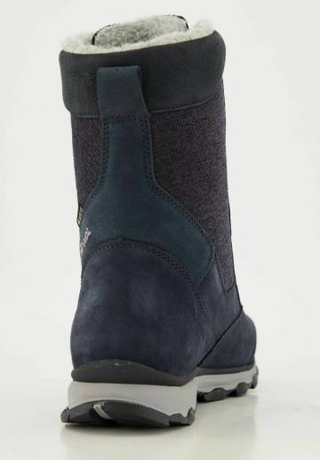 Зимние ботинки