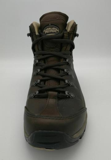 Походные ботинки
