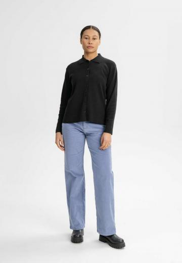 Вязаный жилет