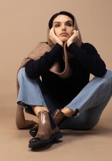 Широкие сапоги