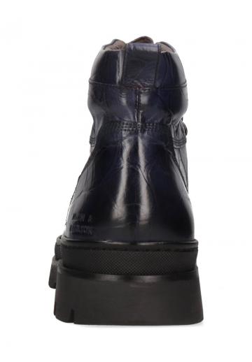 Зимние ботинки