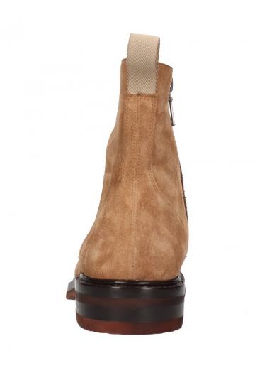 Ботинки на шнуровке