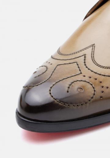 Ботинки на шнуровке