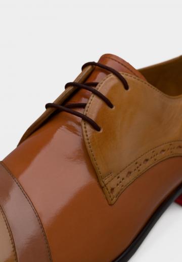 Ботинки на шнуровке