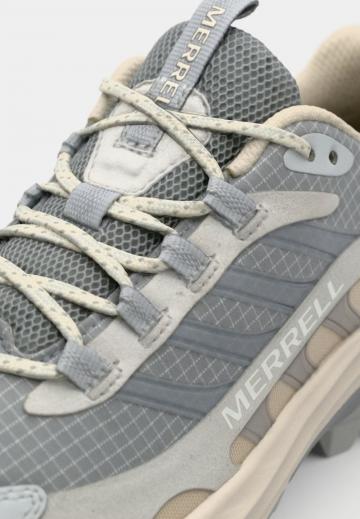 Походная обувь