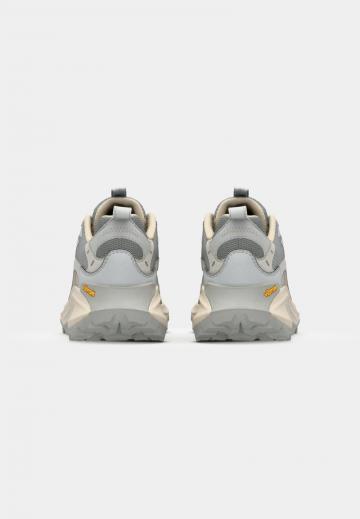 Походная обувь