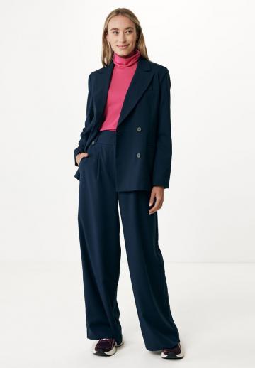 Короткое пальто