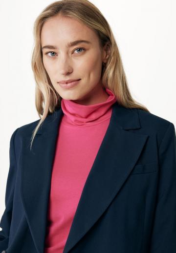 Короткое пальто