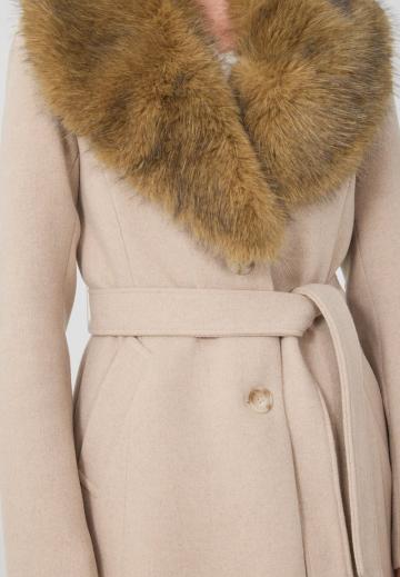 Шерстяное пальто