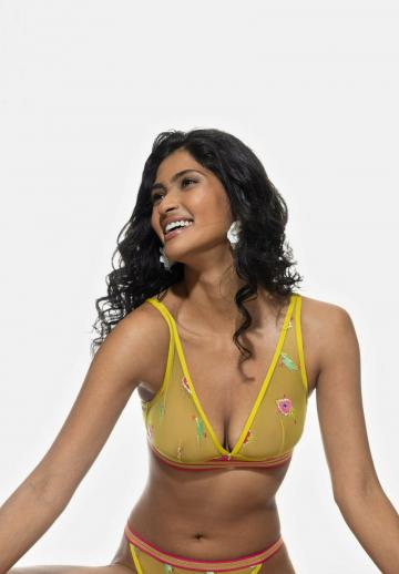 Бюстгальтер без косточек