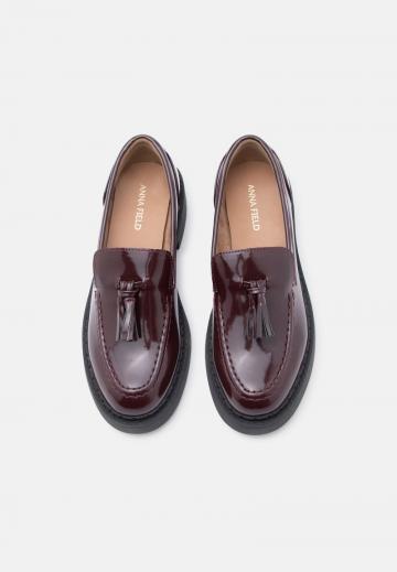 Полуботинки