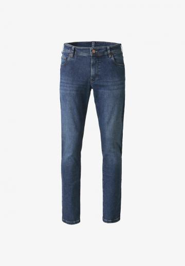 Узкие джинсы