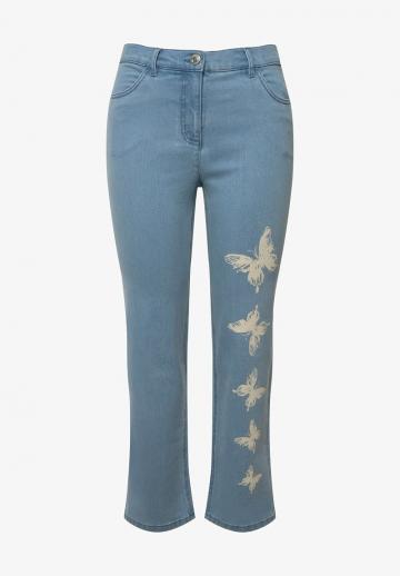 Прямые джинсы