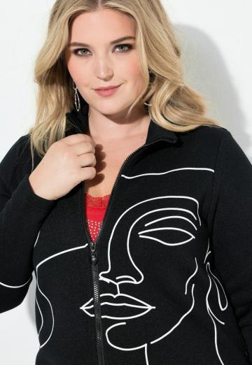 Длинный жилет