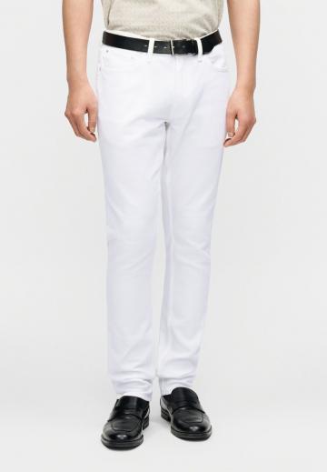 Узкие джинсы