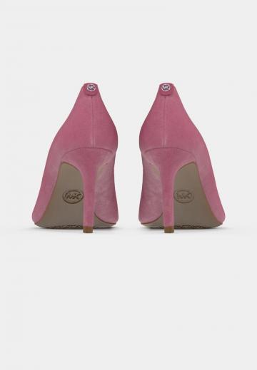 Туфли на высоком каблуке