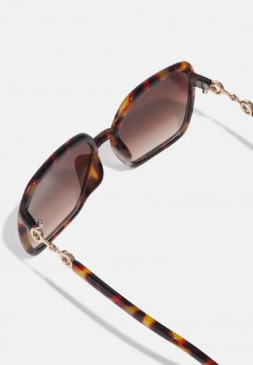 Солнечные очки