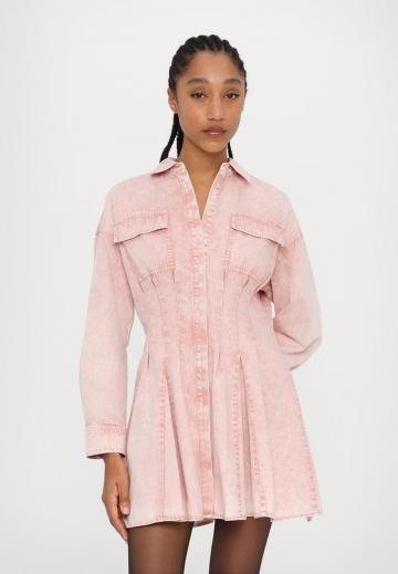 Джинсовое платье