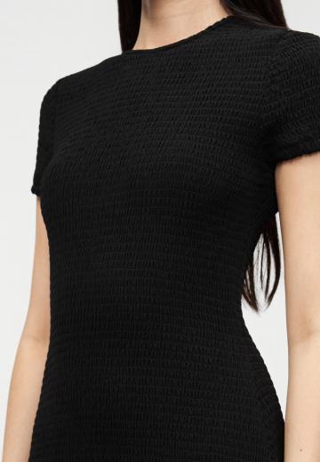 Короткое платье