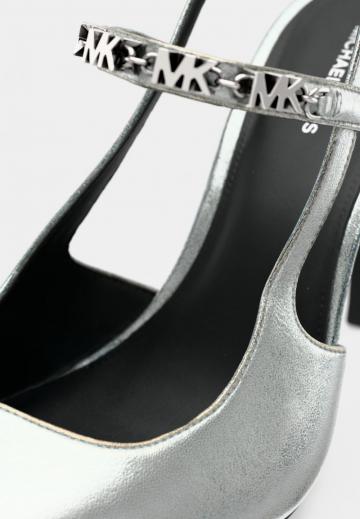 Туфли на высоком каблуке