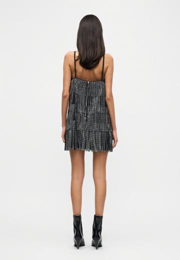 Короткое платье