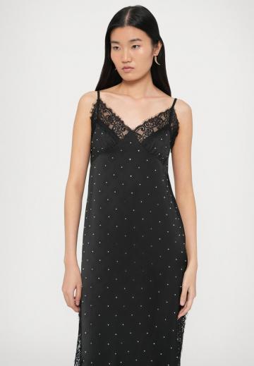 Коктейльное платье