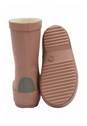 Резиновые сапоги