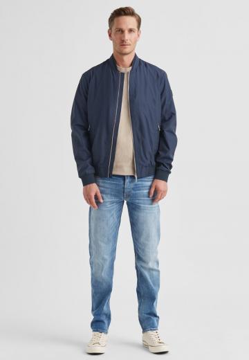 Куртка бомбер