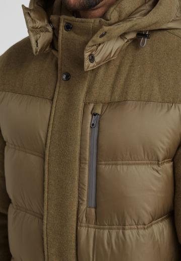 Зимняя куртка