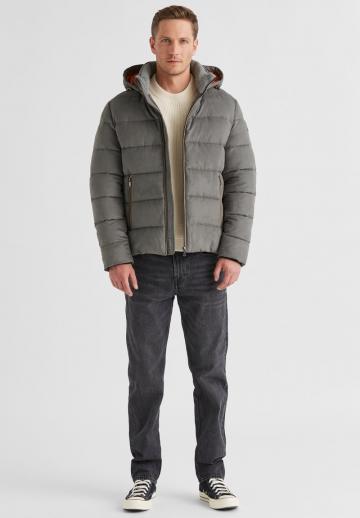 Зимняя куртка