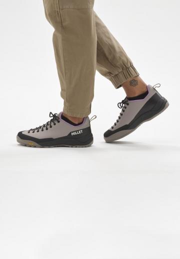 Походные ботинки