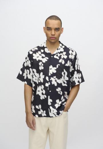 Рубашка с коротким рукавом