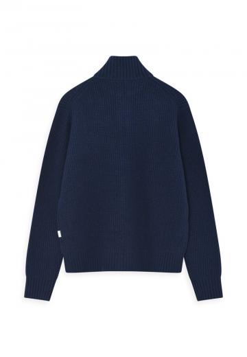 Вязаная кофта