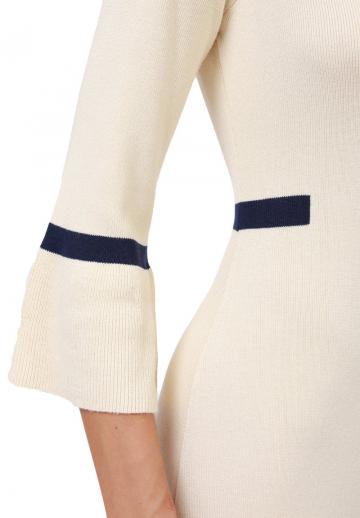 Вязаное платье