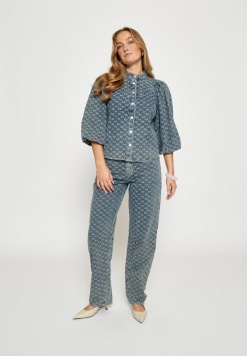 Джинсовая блузка