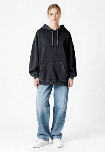 Пуловер с капюшоном