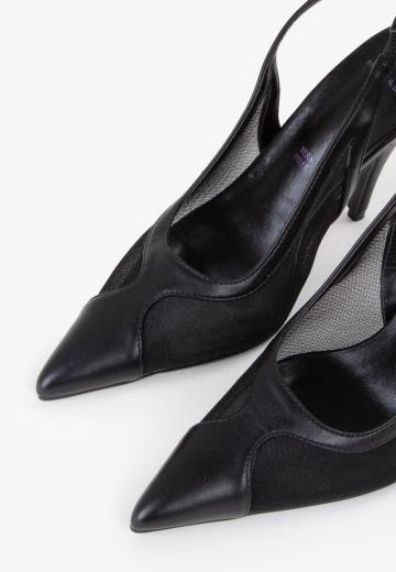 Туфли с ремешком