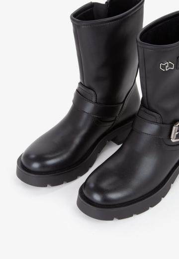 Полусапожки на платформе