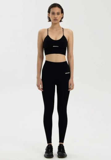 Топ на бретельках